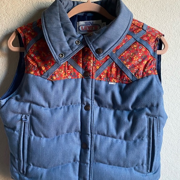 Rare Vintage Levi’s Ski Goose Down USA Made Weatern Floral Puffer Vest 11/12 - Picture 9 of 16